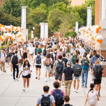 UT celebrates record setting enrollment