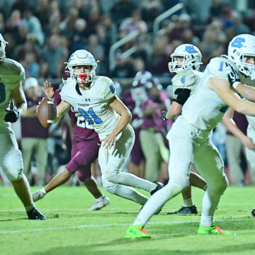 Owls hold off late Raider run