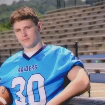 Corbin Noblitt dies at 26